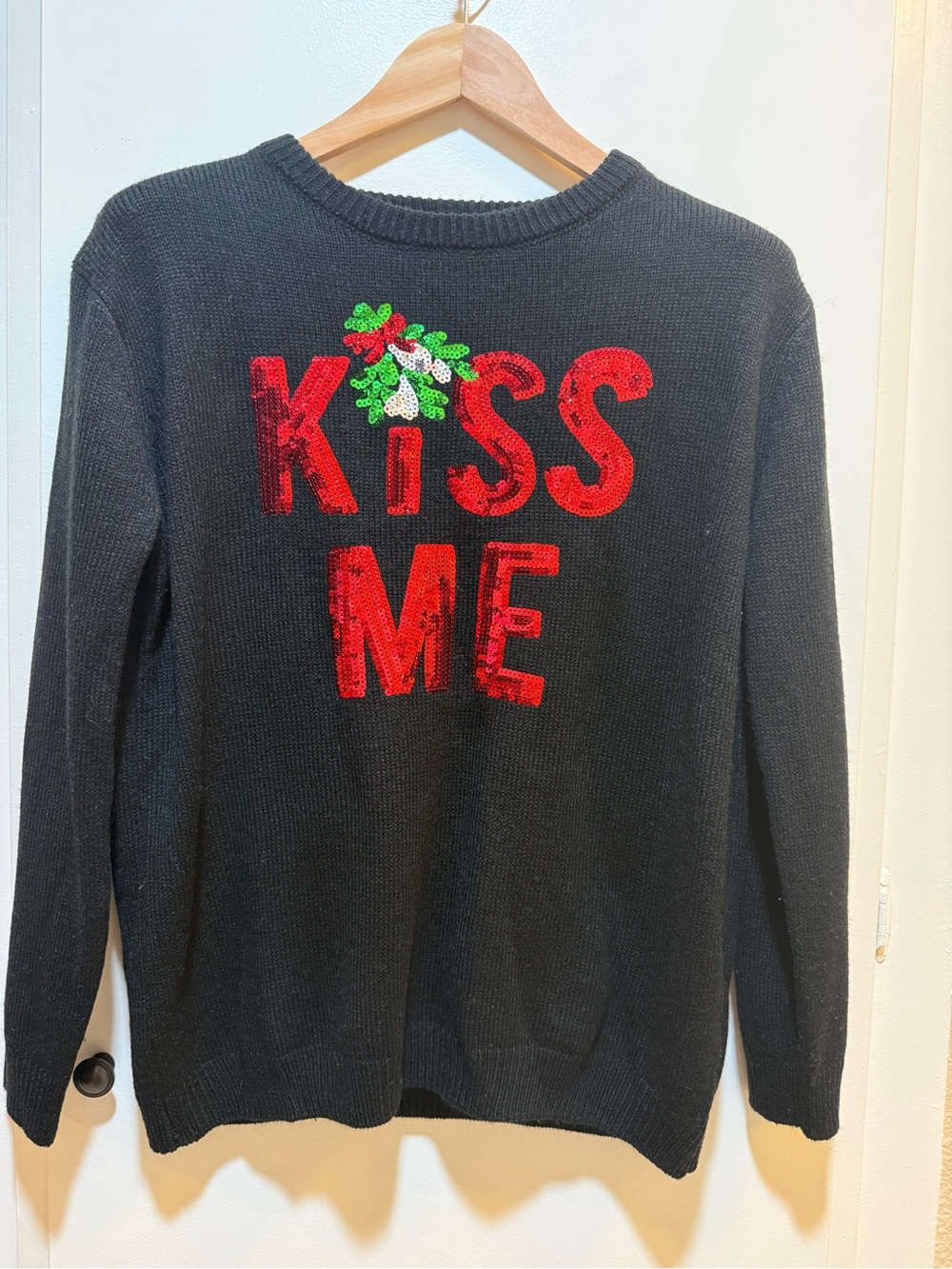 Forever 21 Black Sequin "KISS ME" Holiday Sweater
